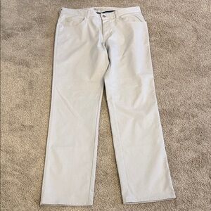 Peter Millar Men’s Light Gray Straight Leg Jeans